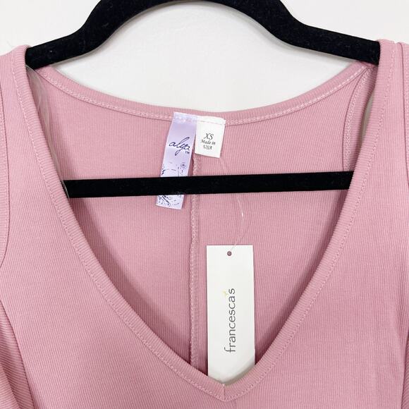 New Alya Cold Shoulder Ribbed Dress Rose Pink VNeck Short Sleeve XSmall XS - Picture 5 of 7